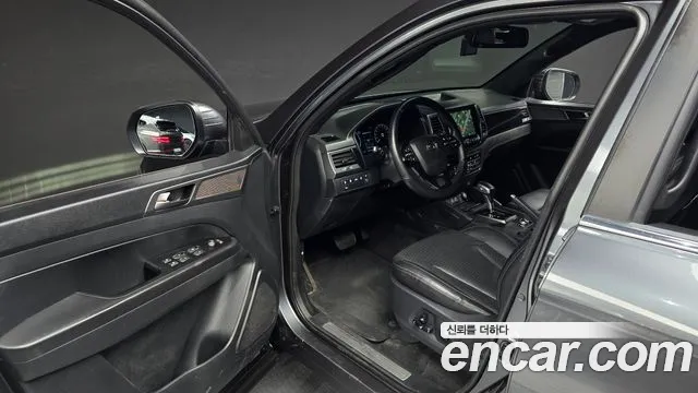 KG_Mobility_Ssangyong Rexton Новый Rexton Sport Дизель 2.2 4WD — Фото автомобиля 11