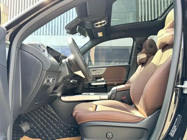 Mercedes-Benz GLB-Class — Фото автомобиля 3
