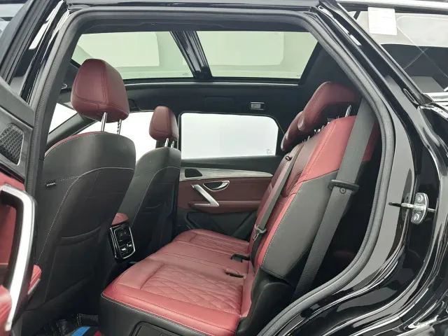 Jetour X70 Plus — Фото автомобиля 6