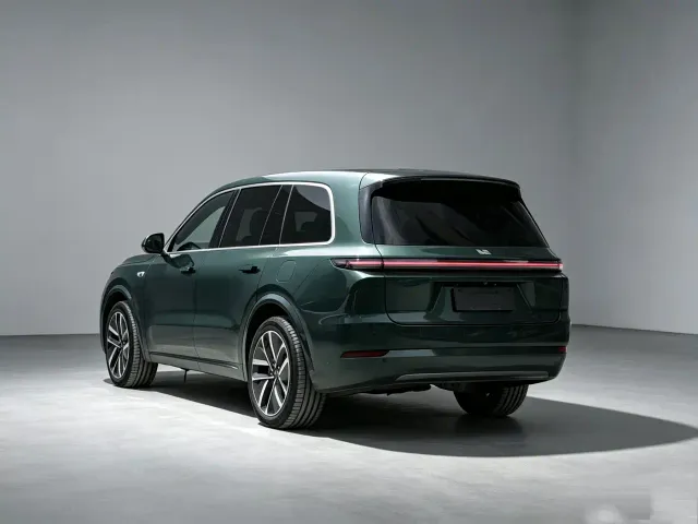 Li Auto L9 — Фото автомобиля 3