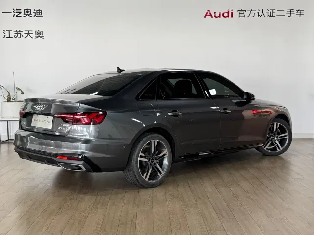 Audi A4L — Фото автомобиля 4