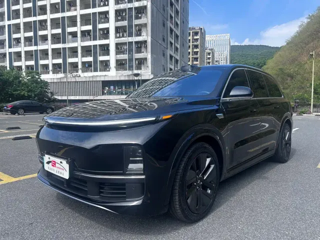 Фотография автомобиля — Li Auto L9
