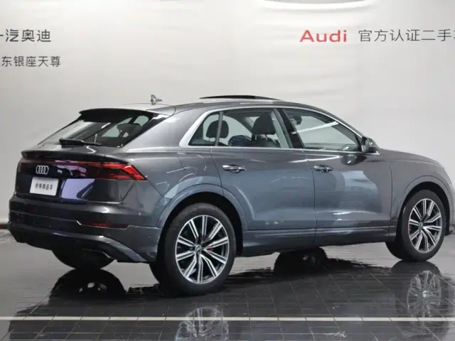 Audi Q8 — Фото автомобиля 5
