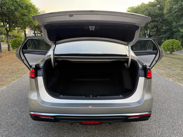 Geely Galaxy Stellar 6 — Фото автомобиля 30