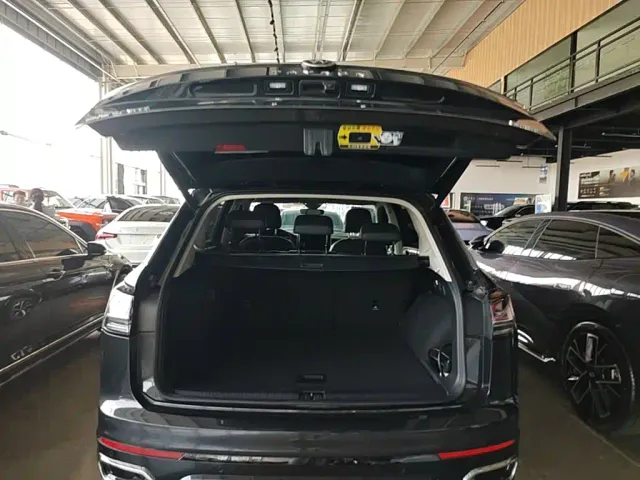 Volkswagen Tayron GTE Plug-in Hybrid — Фото автомобиля 18