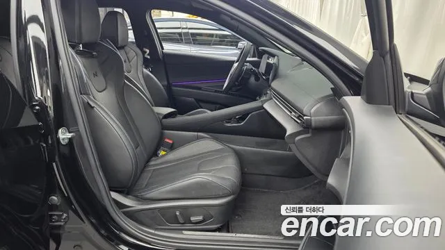 Hyundai AVANTE — Фото автомобиля 9