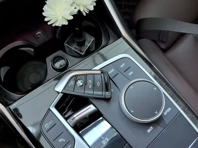 BMW 3 Series — Фото автомобиля 8