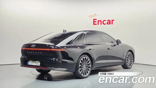 Hyundai Grandeur GN7 — Фото автомобиля 2