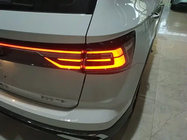 Volkswagen Tharu — Фото автомобиля 7