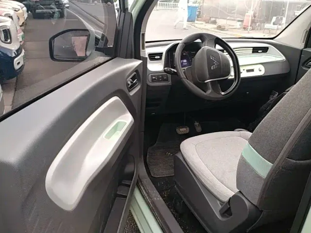 Wuling Hongguang Mini EV — Фото автомобиля 15