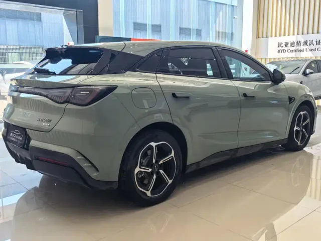 BYD Seal 06 GT — Фото автомобиля 11