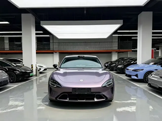 Xiaomi SU7 — Фото автомобиля 2