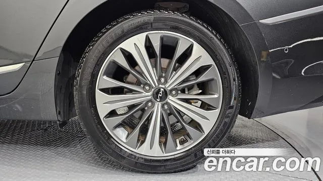 Kia K8 2.5 Бензин 2WD — Фото автомобиля 19