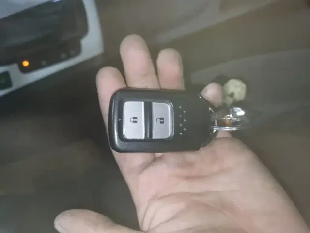 Honda Fit — Фото автомобиля 8