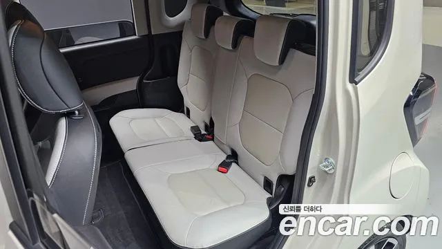 Kia RAY Новый Kia Ray Signature — Фото автомобиля 12