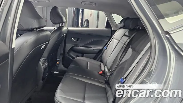 Hyundai Kona Kona (SX2) Бензин 1.6 турбо 2WD — Фото автомобиля 12