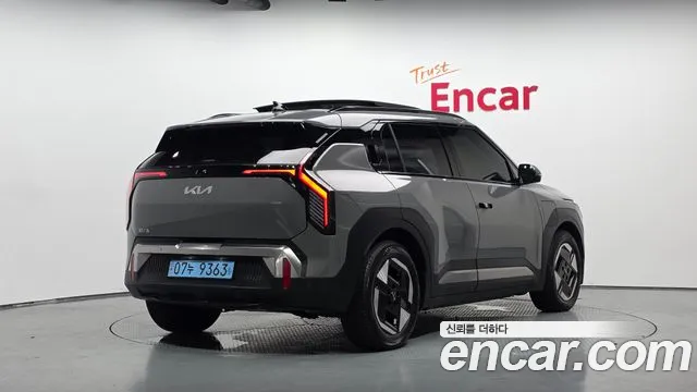 Kia EV3 — Фото автомобиля 2