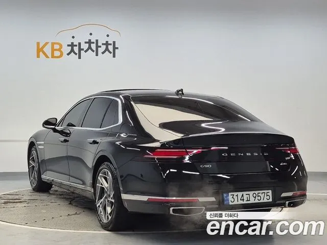 Genesis G90 Бензин 3.5 турбо AWD — Фото автомобиля 2