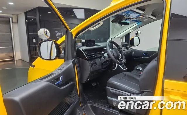 Hyundai Staria Новый Staria — Фото автомобиля 8