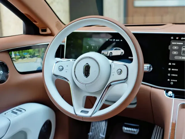 Maextro S800 — Фото автомобиля 15