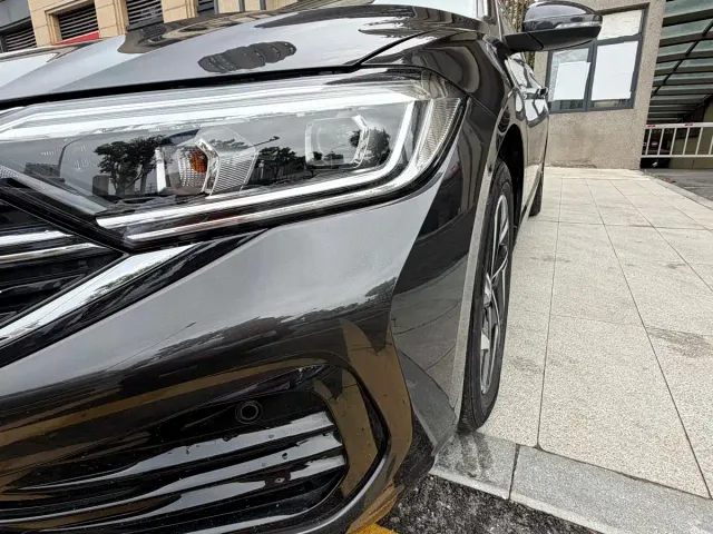 Volkswagen Sagitar — Фото автомобиля 13