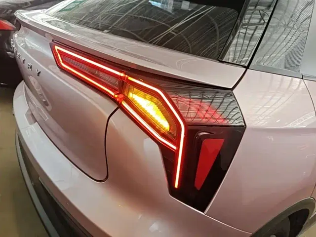 Geely Geometry E Firefly — Фото автомобиля 7