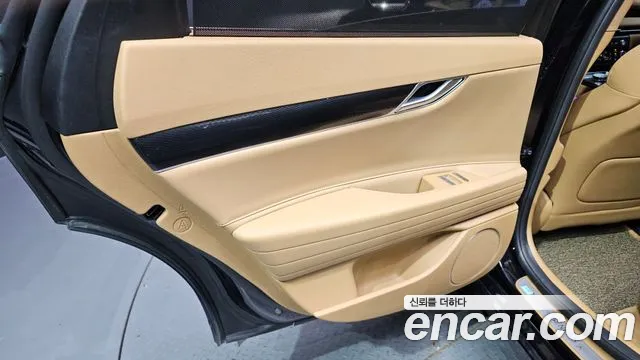 Genesis G80 RG3 — Фото автомобиля 25
