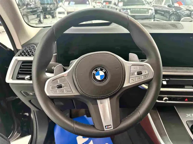BMW X5 — Фото автомобиля 7