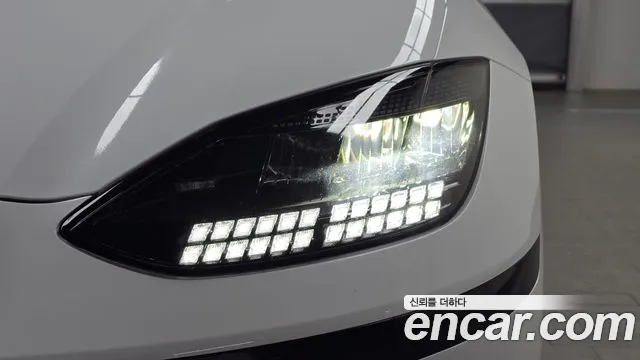 Hyundai Ioniq 6 — Фото автомобиля 7