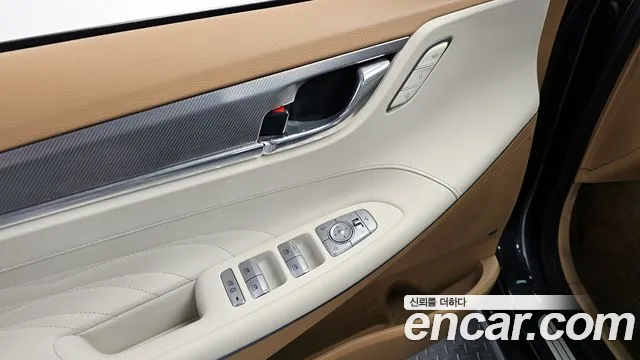 Hyundai Grandeur — Фото автомобиля 15