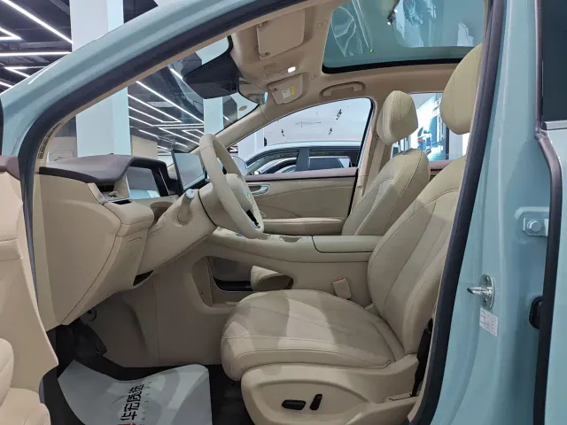 Shangjie SUV — Фото автомобиля 5