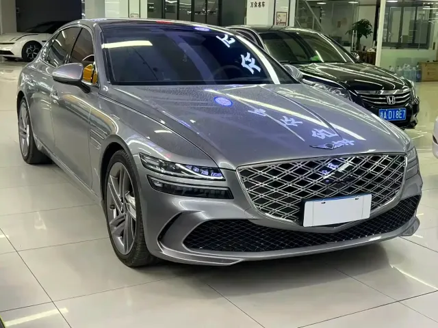 Genesis G80 — Фото автомобиля 3
