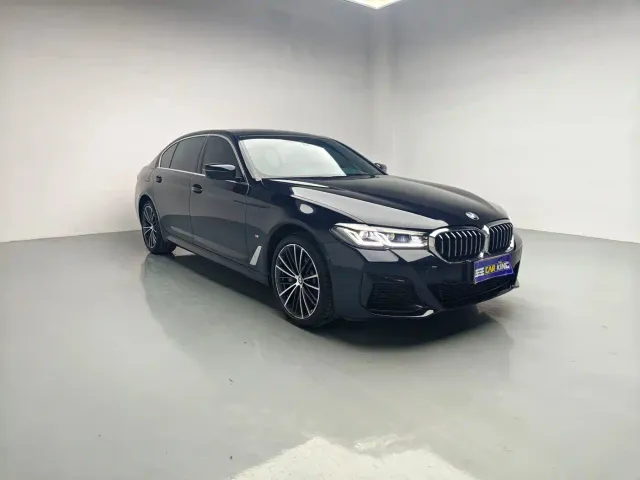 BMW 5 Series — Фото автомобиля 2