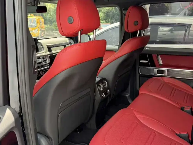 Mercedes-Benz G-Class — Фото автомобиля 4