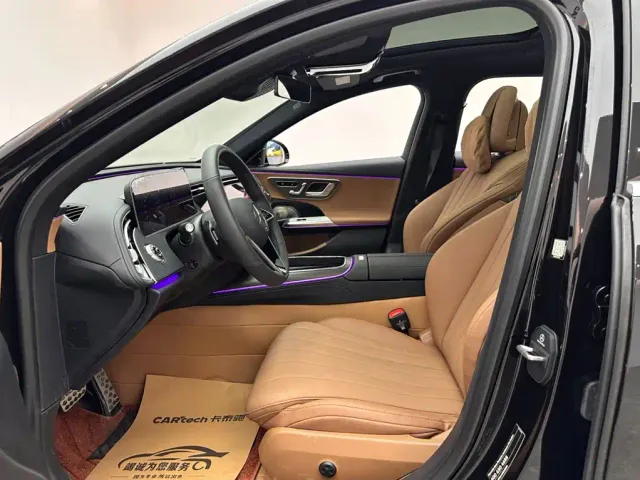 Mercedes-Benz E-Class — Фото автомобиля 8