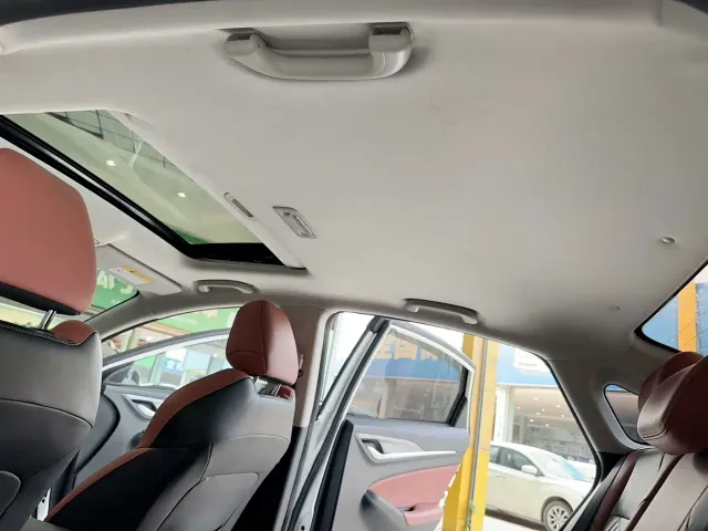 Changan Eado — Фото автомобиля 14