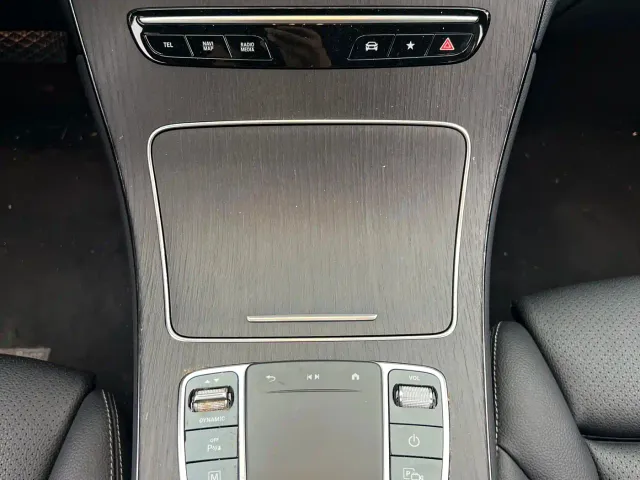 Mercedes-Benz Mercedes-Benz GLC Coupe 2021 GLC 300 4MATIC Coupe SUV — Фото автомобиля 17