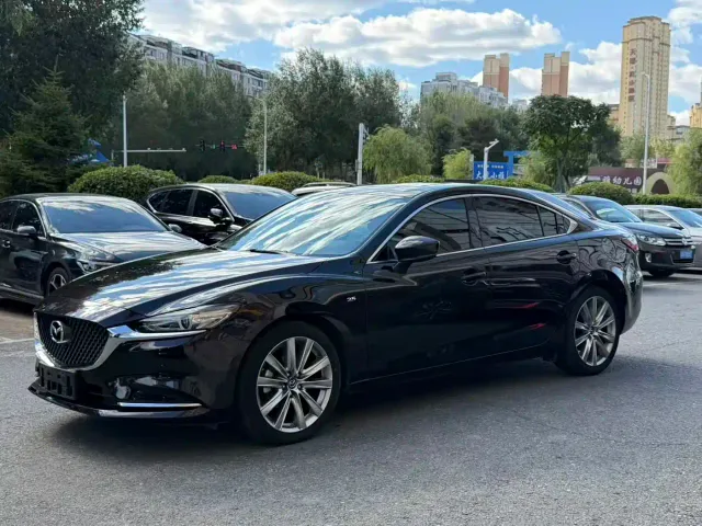 Фотография автомобиля — Mazda Atenza