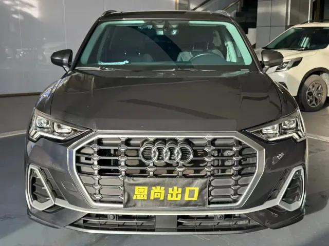Audi Q3 — Фото автомобиля 2