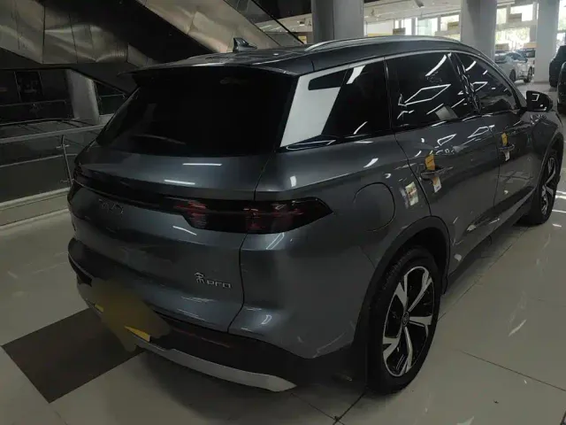 BYD Song Pro — Фото автомобиля 3