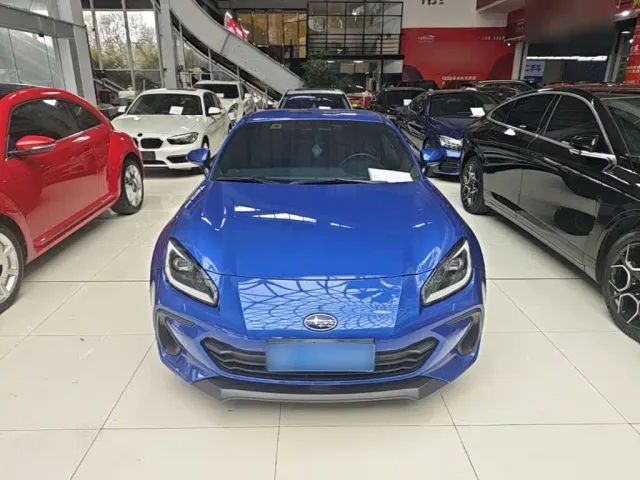 Subaru BRZ — Фото автомобиля 2