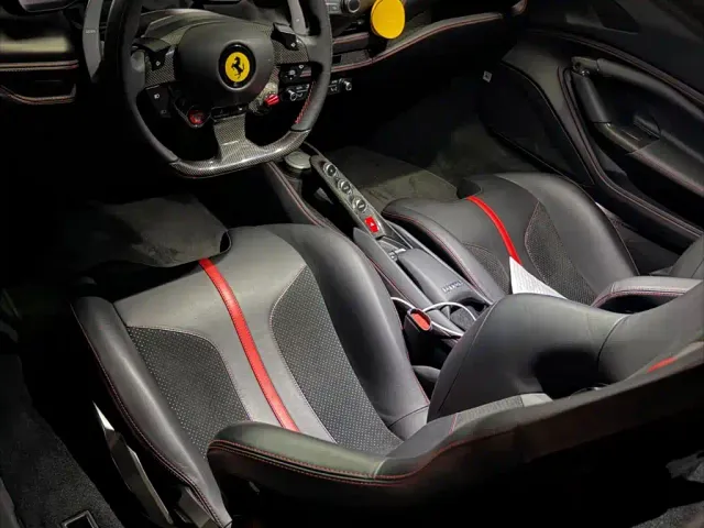 Ferrari F8 — Фото автомобиля 5