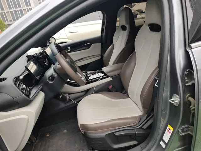 BYD Qin PLUS — Фото автомобиля 11