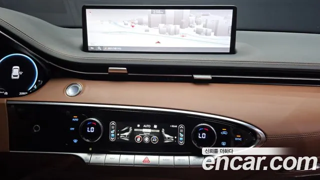 Genesis GV70 — Фото автомобиля 15