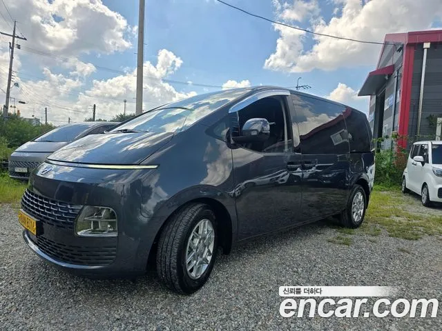 Hyundai Staria — Фото автомобиля 2