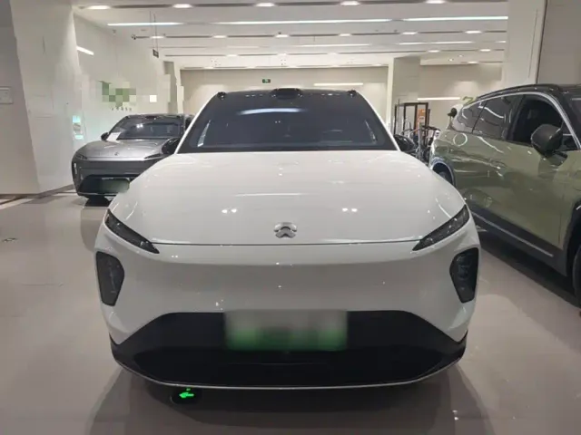 Nio EC7 — Фото автомобиля 2
