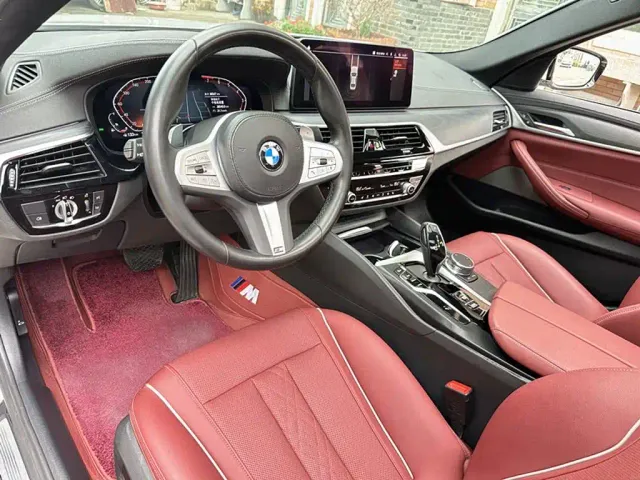 BMW 5 Series — Фото автомобиля 13