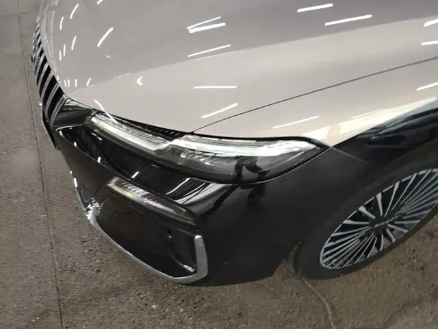 Roewe Roewe M7 DMH 2025 Base — Фото автомобиля 22