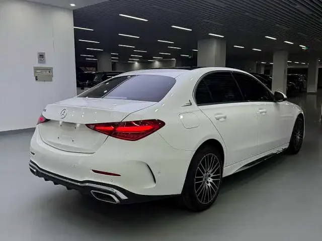 Mercedes-Benz C-Class — Фото автомобиля 8