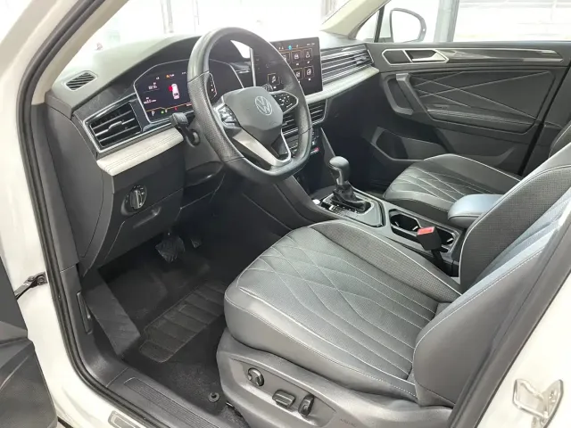 Volkswagen Tiguan L — Фото автомобиля 7